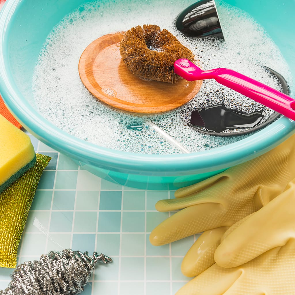 ניקוי והסרת כתמים